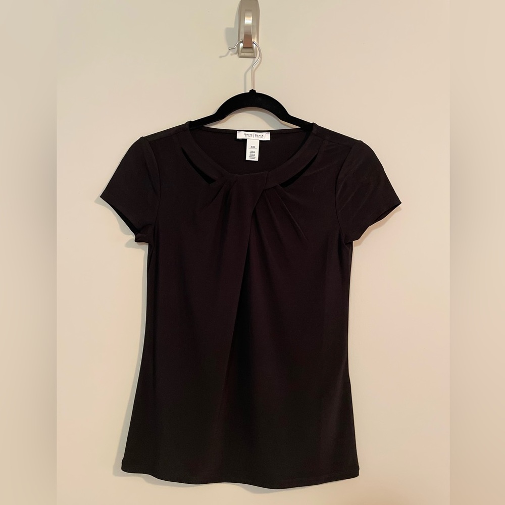 NWOT WHITE HOUSE BLACK MARKET XXS Black Cutout blouse